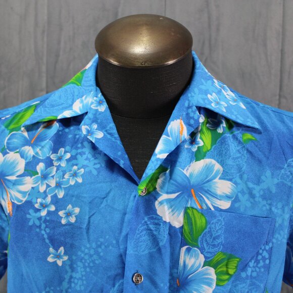 Vintage Hawaiian Shirt - Blue Floral by Made i Hawaii - Men's Medium - Picture 2 of 10